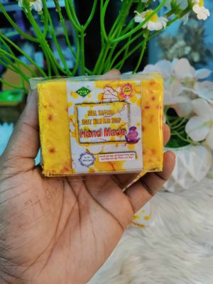 Real saffron Goat milk bar soap_img_2
