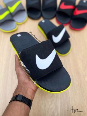 Nike Air Max (Black-White)_img_3