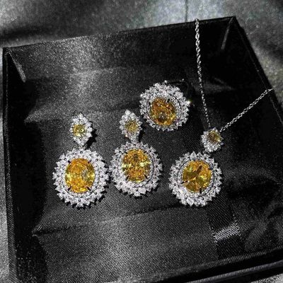 Golden zircon_img_0