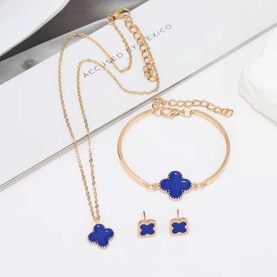Clover Necklace, Bracelet and Earrings Combo set_img_2