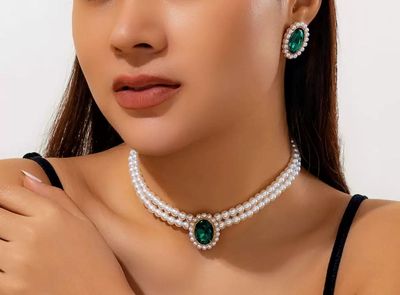 Multi Pearl One Big Stone Jewellery Set_img_1