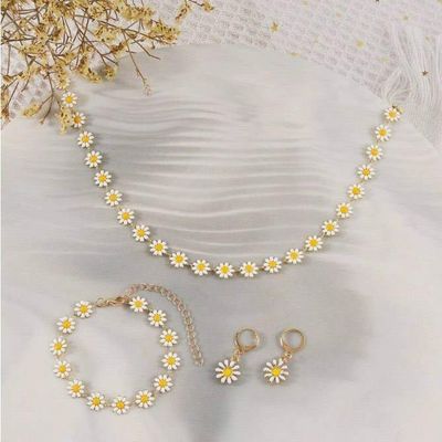 Daisy flower nacklace set +🌼Nacklace🌼Earring🌼bracelets_img_3