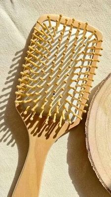 Square Shape Wooden hair brush_img_1