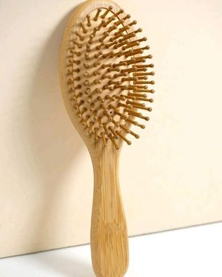 Wooden hair Brush round Shape_img_0