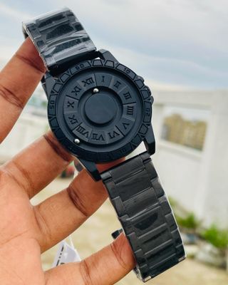 Famous Magnet Watch_img_0