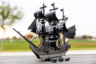 The Black Pearl- Pirates of the Caribbean_img_0