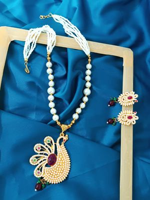 Elevate Your Style with Our Peacock Jewelry Set!