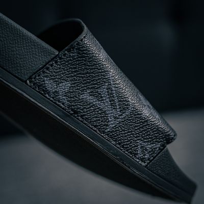 Louis Vuitton Waterfront Mules (1:1)_img_2