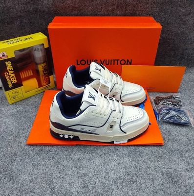 Louis Vuitton Trainers (1:1)_img_7