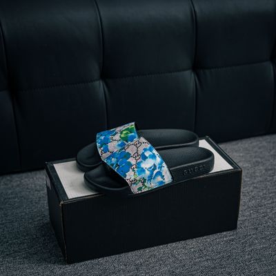 Gucci GG Supreme Bloom slides (1:1)_img_3