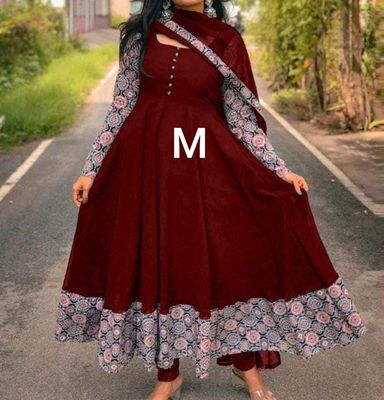 স্টাইলিশ থ্রি পিস গ্রাউন সেট_img_3