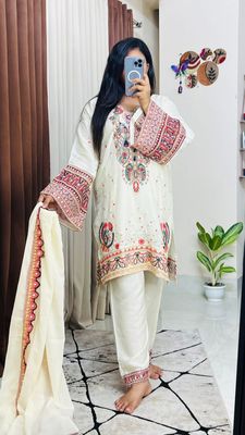 Pakistani inspired Three Piece_img_4