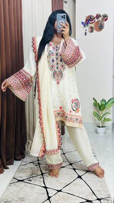 Pakistani inspired Three Piece_img_5