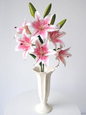 Artificial Lily Flowers Stick_img_0