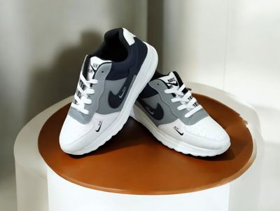 Premium Fashionable Sneakers (ADS-28)_img_4