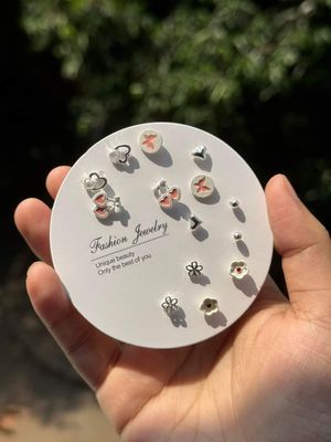 7 pair earrings set Huge restock Again_img_1