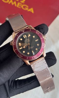 Omega 007 Red_img_1