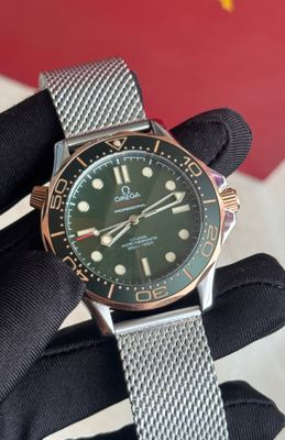 Omega 007 Green_img_1