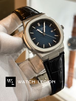 PATEK NAUTILUS BLUE DIAL SWEEP_img_0