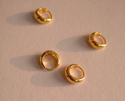 Donatella hoop earrings - 0.7 cm for upper lobe piercings_img_0