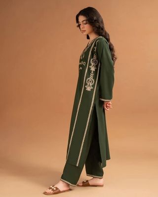 Majestic Green-Designer Embroidered 2-Pis Set_img_2