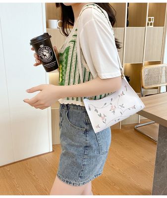 Embroidery shoulder bag_img_1