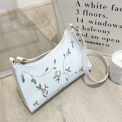 Embroidery shoulder bag_img_6