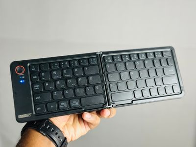 GearUP B023 Rechargeable Ultra Slim Folding Pocket Bluetooth Keyboard_img_1