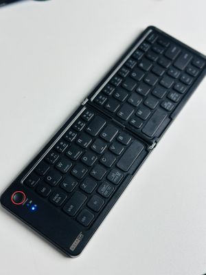GearUP B023 Rechargeable Ultra Slim Folding Pocket Bluetooth Keyboard_img_6