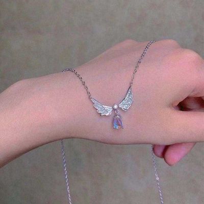 Wings & Deer Head Pendent_img_1