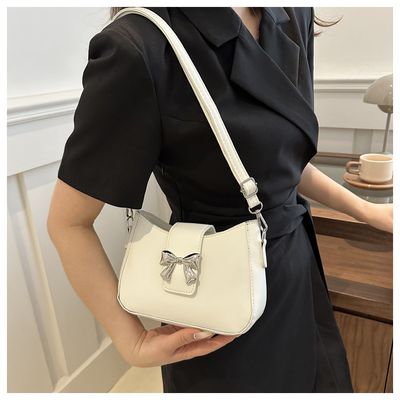 Trendy Bow bag with long belt_img_8