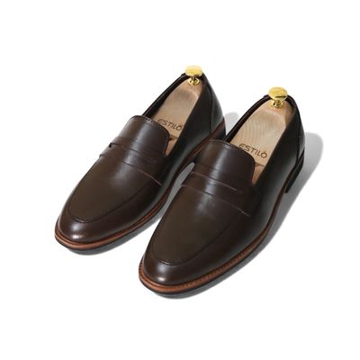 𝐓𝐡𝐞 𝐇𝐞𝐫𝐢𝐭𝐚𝐠𝐞 𝐏𝐞𝐧𝐧𝐲 𝐋𝐨𝐚𝐟𝐞𝐫 (𝐂𝐡𝐨𝐜𝐨𝐥𝐚𝐭𝐞)_img_1