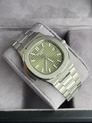 Patek Philippe nautilus green dial_img_0