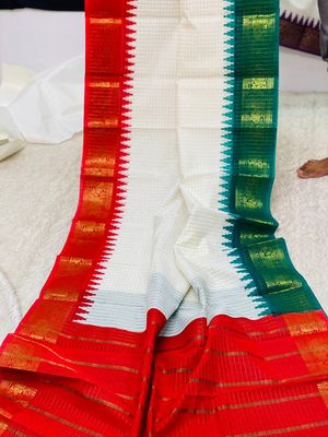 Red and Paste Indian Madurai Cotton Saree_img_1