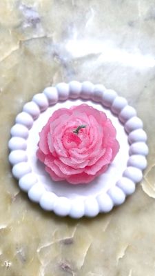 flower shape candle with concrete tray_img_0