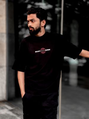 Last Man Black_img_1