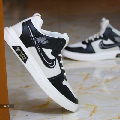 Black Storm Sneakers (W02)_img_1