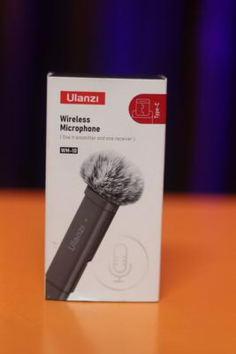 Ulanzi WM10 Wireless Clip on Microphone Crystal Clear Audio for Smartphones, Vlogging and Live Streaming_img_0