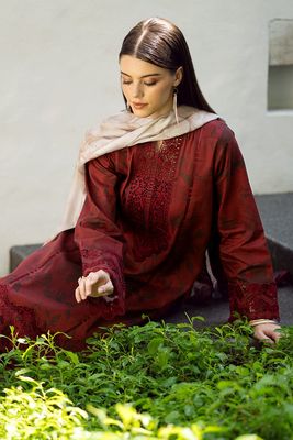 EMBROIDERED PRINTED LAWN UF-545_img_3