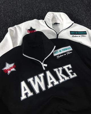 Awake Zipper Premium Sweatshirt_img_3