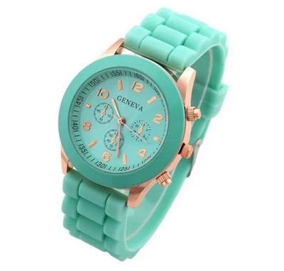 Women's Watch 2025 New Fashion Silicone Watchband Simple Cute White Arabic Numerals Female Quartz Wristwatch Relojes Para Mujer_img_1