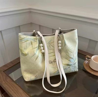 Woman embodary pearl handbags Large sizePrimium quality All color design available_img_1