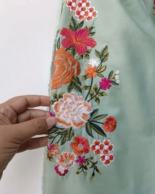 এলিগ্যান্ট এমব্রয়ডারি কটন ফারশি থ্রি-পিস সেট_img_4