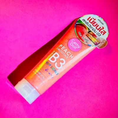 CATHY DOLL PEACH BODY SCRUB (320G)_img_2