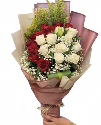 stylish hand Flowers Bouquet_img_0