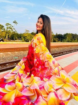 New Viral Attractive Sharee ।_img_1