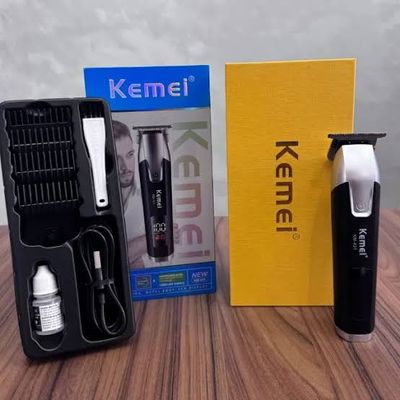 Kemei KM-431 Rechargeable LCD Screen Professional Hair Trimmer for Men_img_0