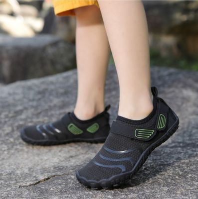 Tracking travelling running shoes original imported_img_1