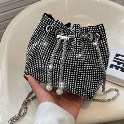 Express your personality. Fashion n stylish party bag_img_0