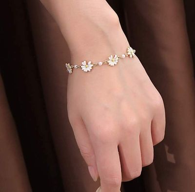 Daisy bracelet Available in stock_img_1